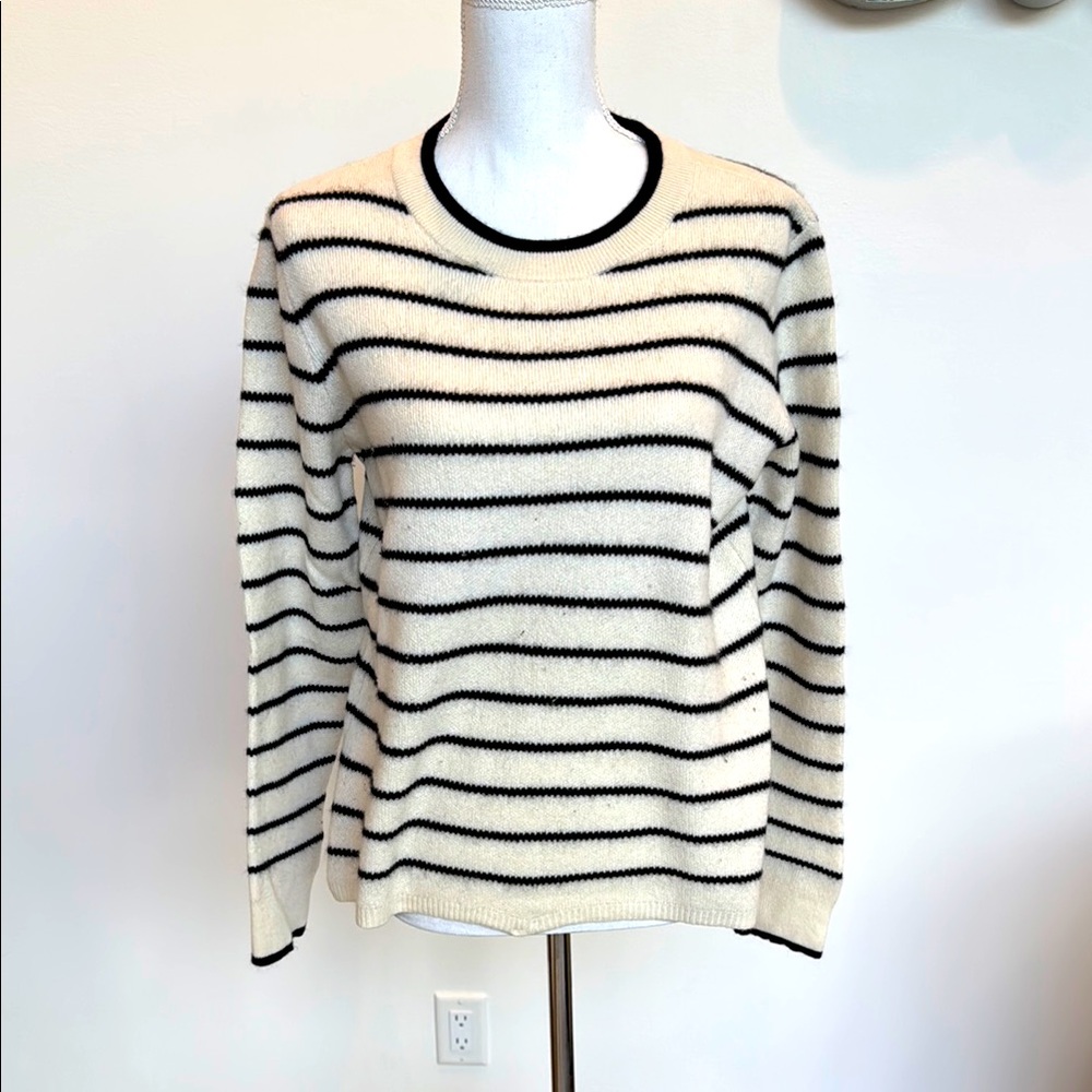 Nordstrom Striped Black and Cream Sweater Size XL Good Condition